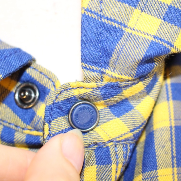 North Face, yellow & Blue plaid flannel snap buttons long sleeve shirt - Picture 5 of 10